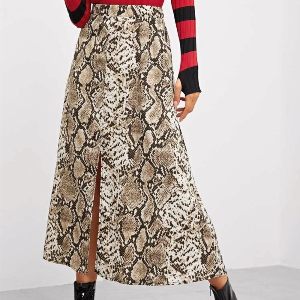 Maxi skirt